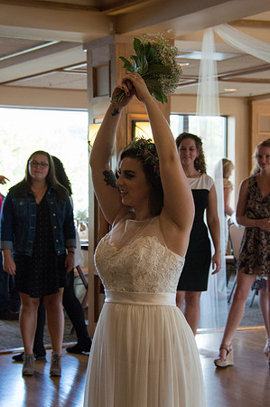 Bouquet Toss-1