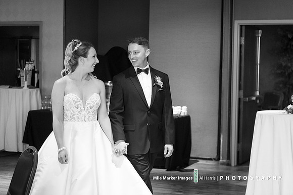 Introducing Mr & Mrs Thomas and First Dacnces-5